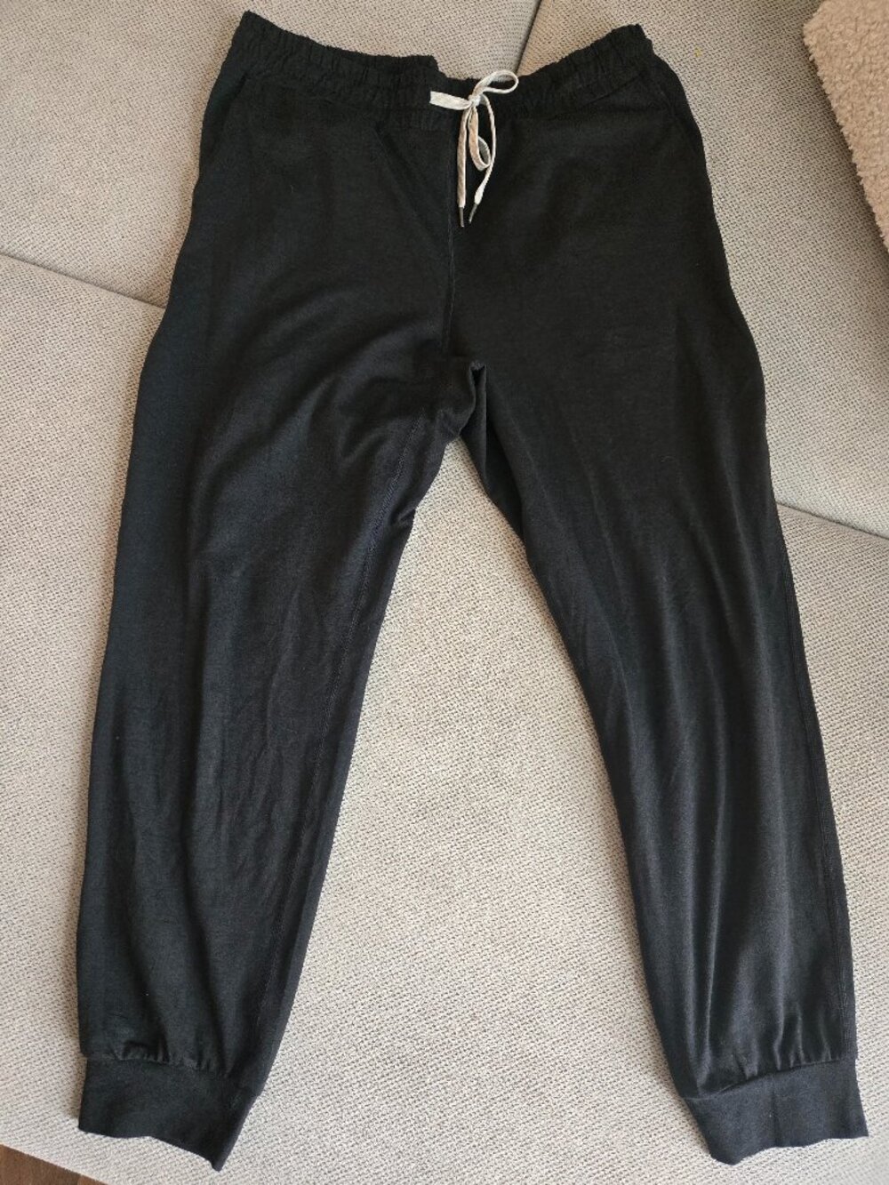 Vuori Dreamknit Jogger - Like new!